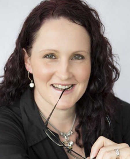 Katrina Davidson - Corporate Comedians